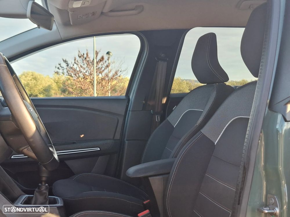 Dacia Jogger 1.0 ECO-G SL Extreme+ Up&Go 7L Bi-Fuel - 15