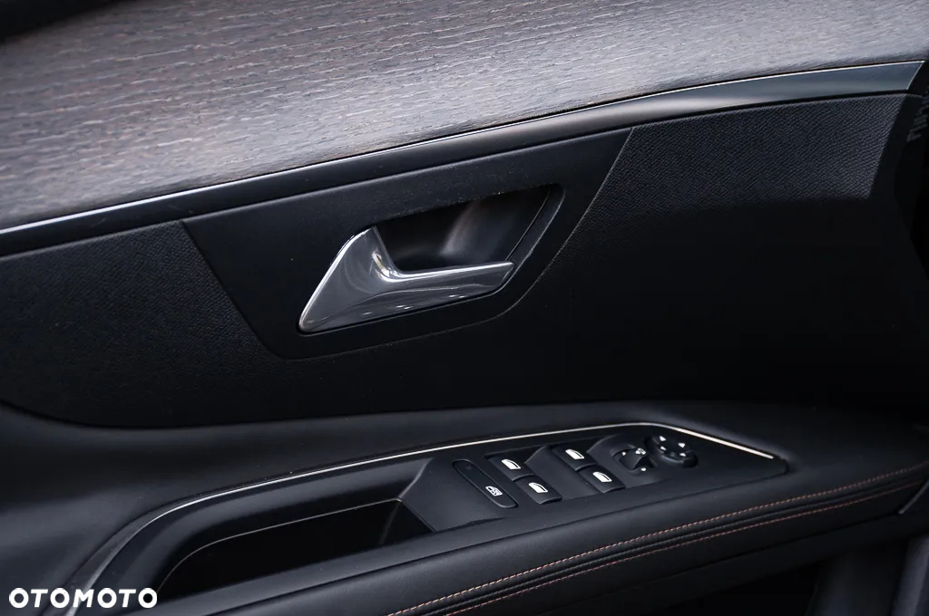 Peugeot 3008 BlueHDi 180 Stop & Start EAT6 GT - 38