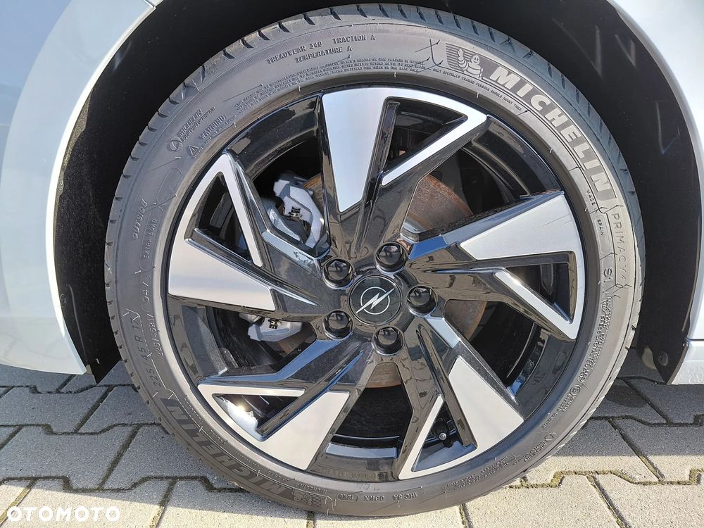 Opel Astra 2026 photo 4