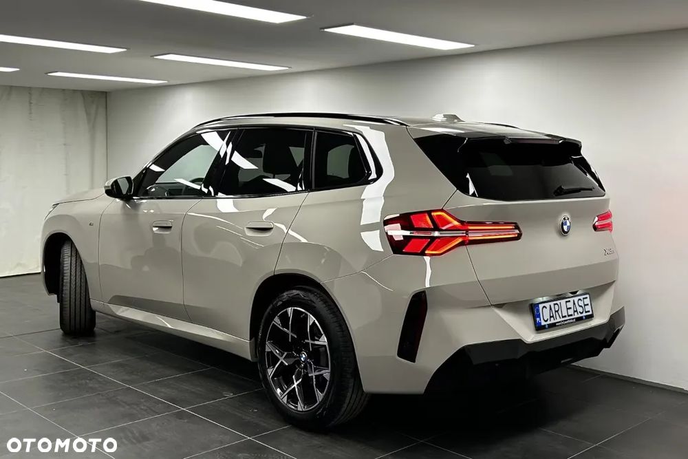 BMW X3 xDrive20 mHEV - 4