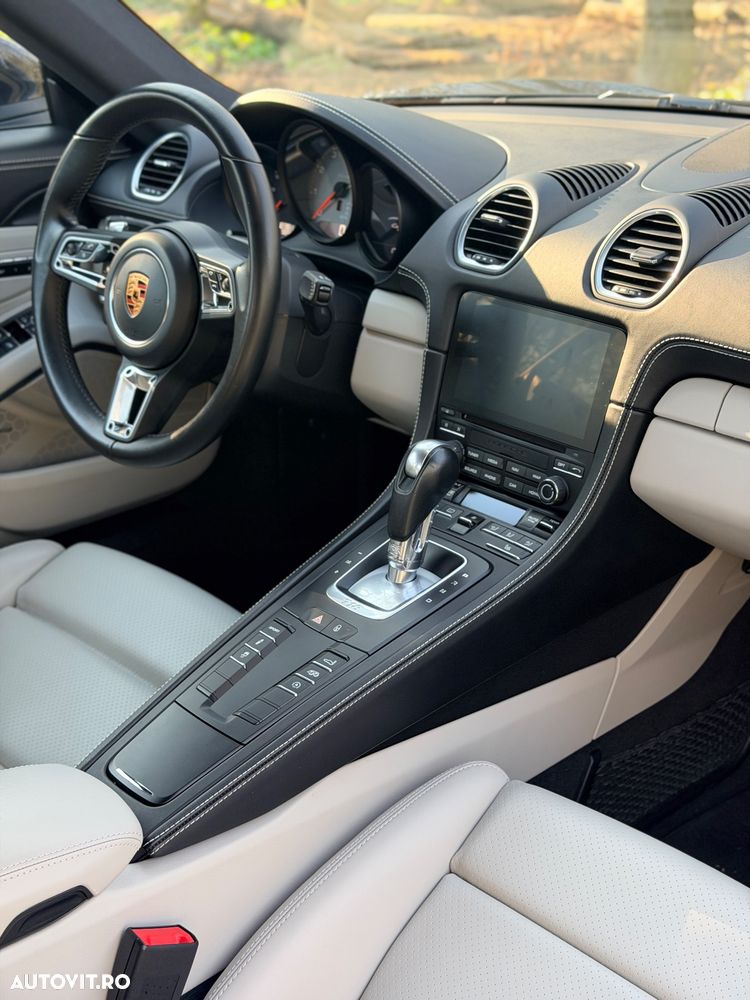 Porsche Cayman S PDK - 13