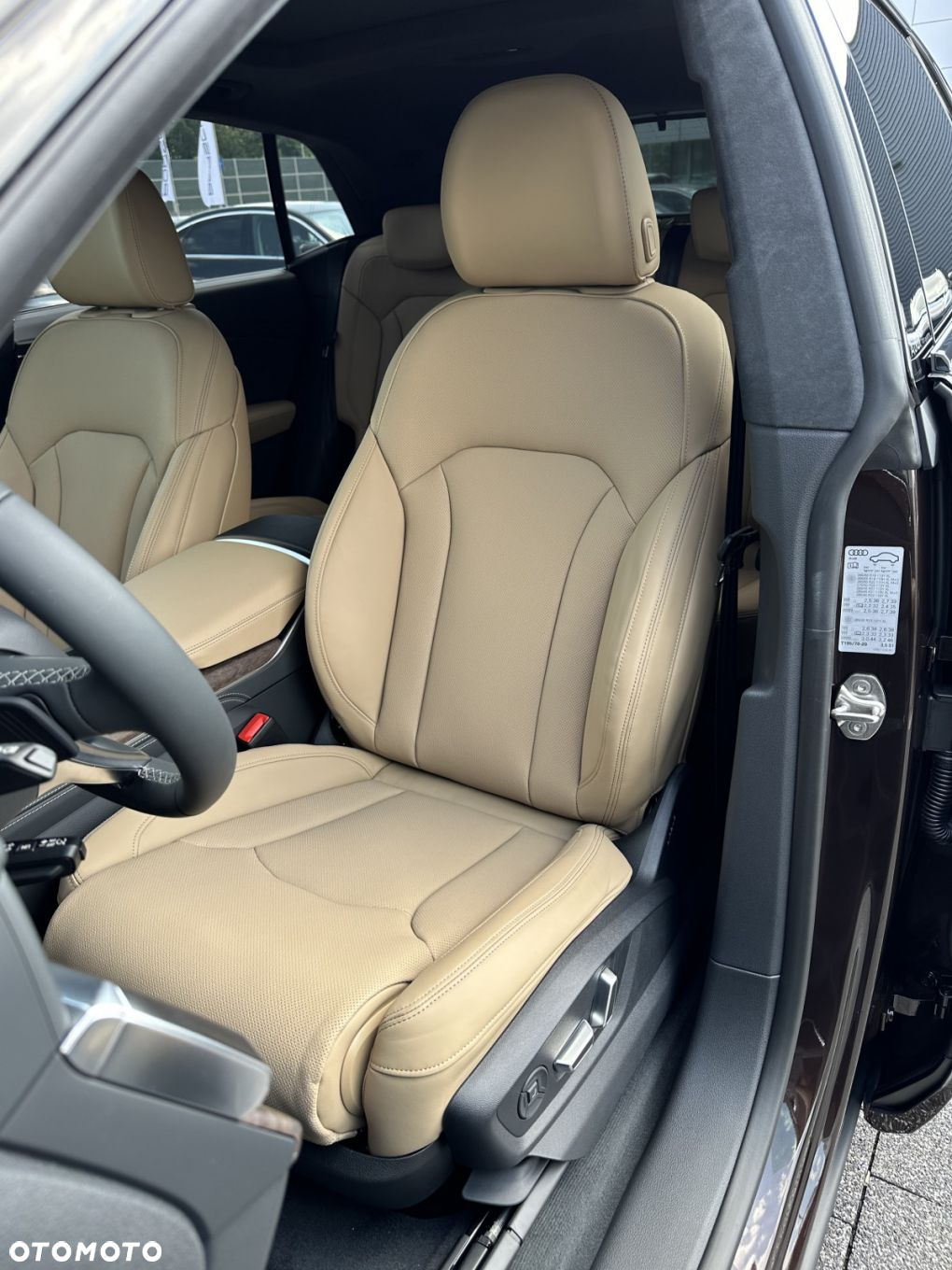 Audi Q8 - 14
