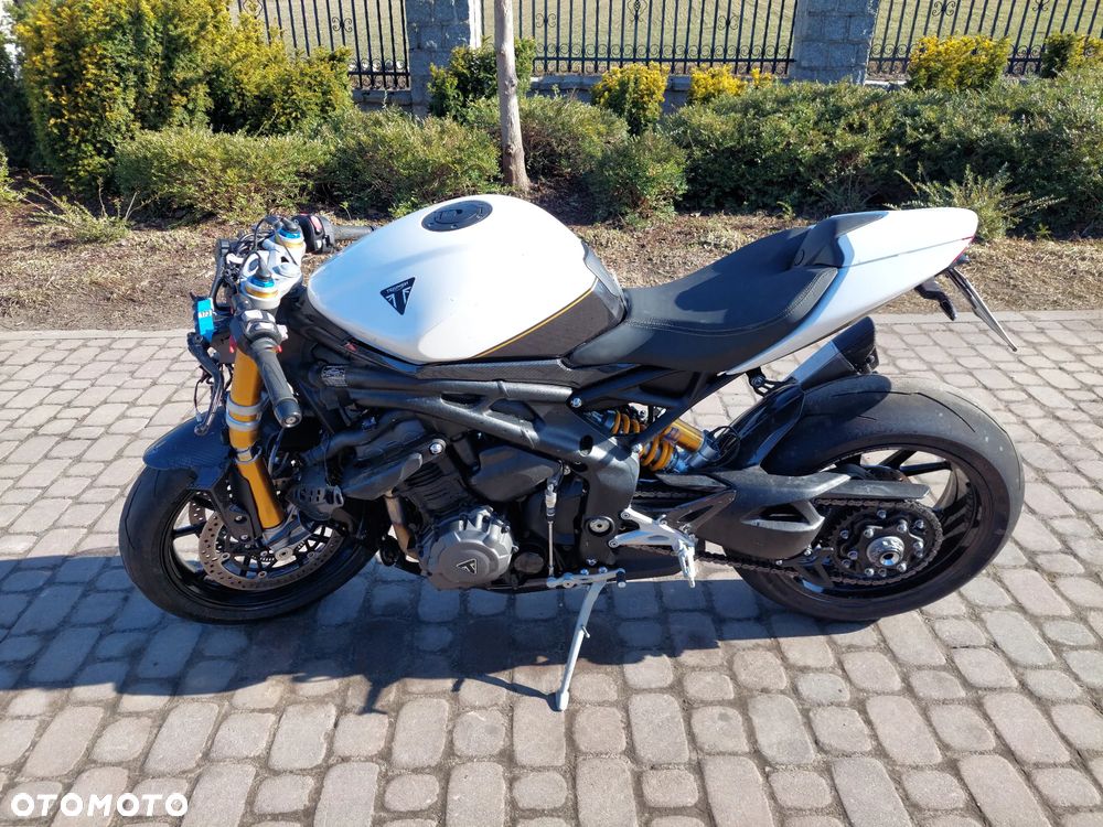 Triumph Speed Triple - 2