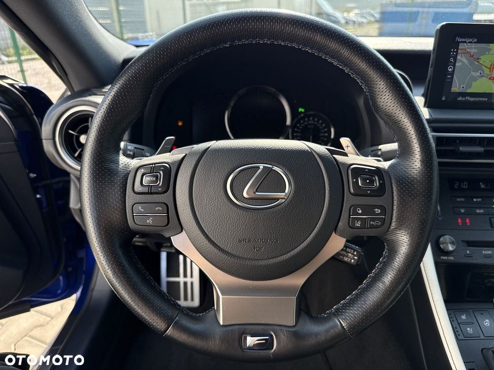 Lexus RC F Elegance - 14