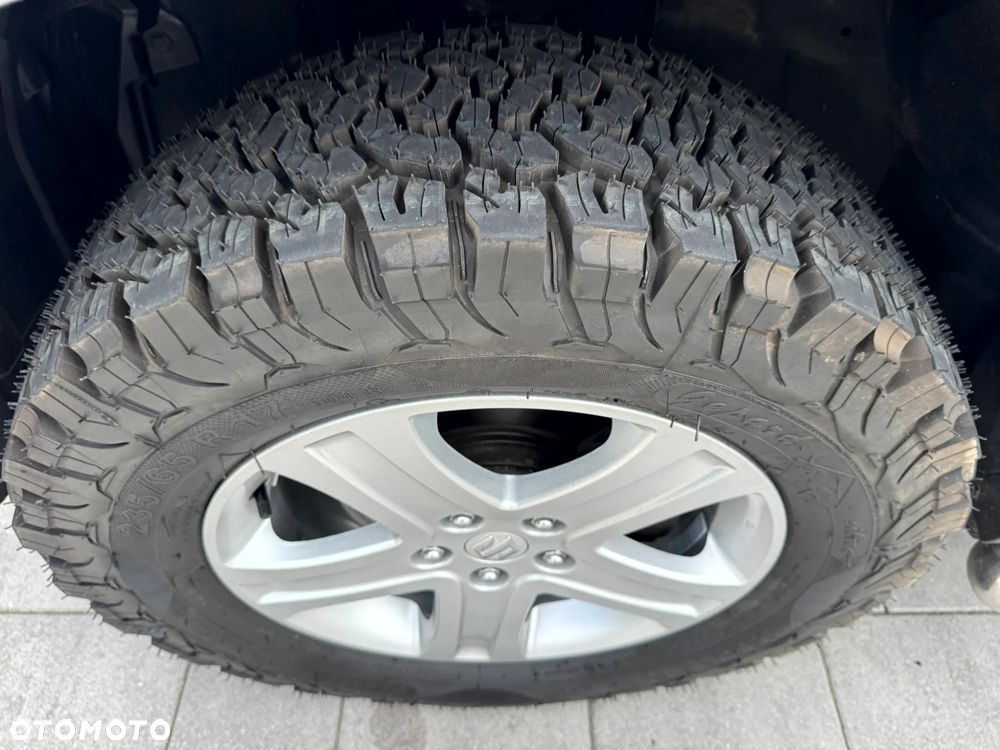 Suzuki Grand Vitara - 28