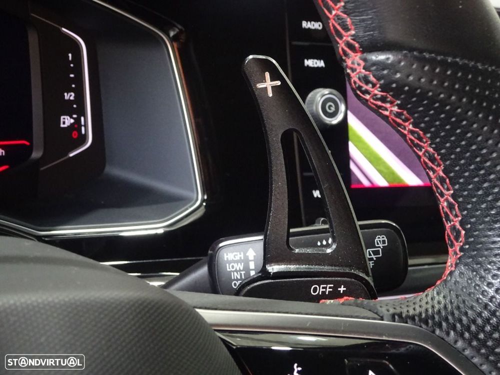 VW Polo 2.0 TSI GTI DSG - 17