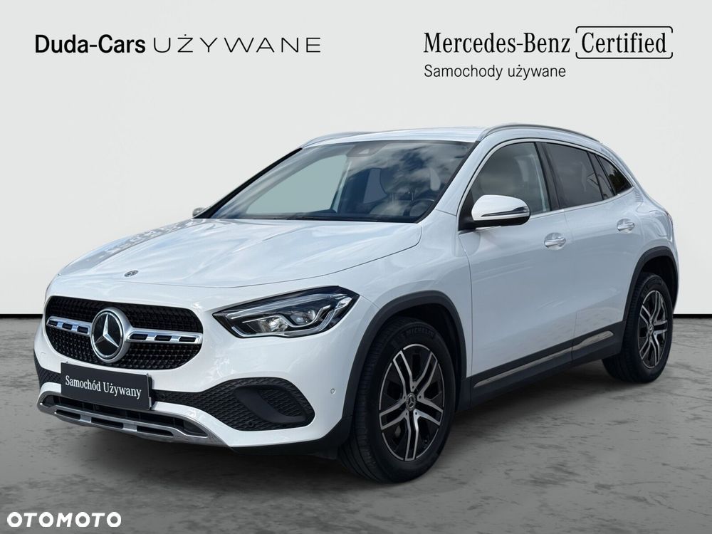 Mercedes-Benz GLA 200 Progressive - 2
