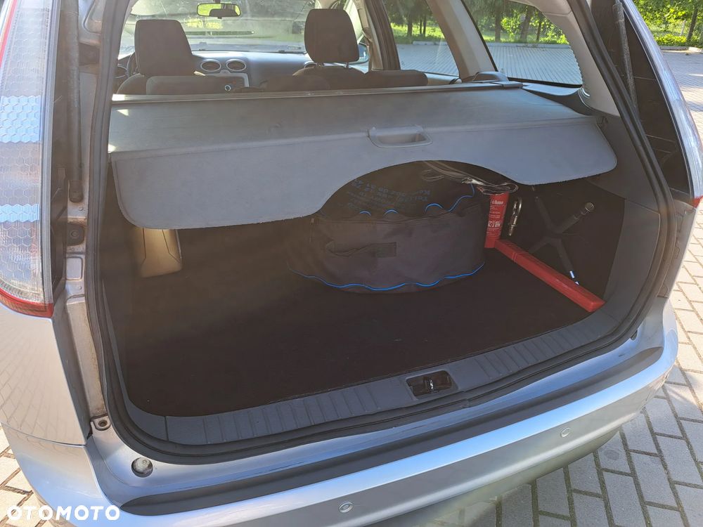 Ford Focus - 4