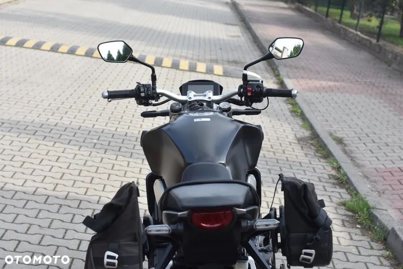 Honda CB - 19