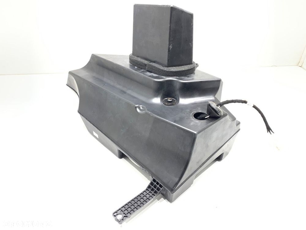 SUBWOOFER  JEEP CHEROKEE (KL) 2013 - 2022 3.2 V6 4x4 200 kW [272 KM] benzyna 2013 - 2022 68346570AB - 2