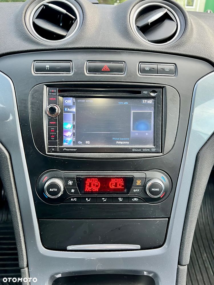 Ford Mondeo - 2