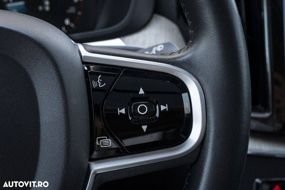Volvo XC 60 - 20