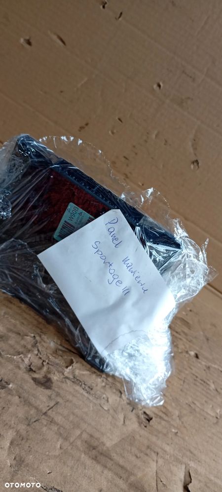 Panel nawiewu klimatyzacji klimy Kia Sportage III 97250-3U900 - 9