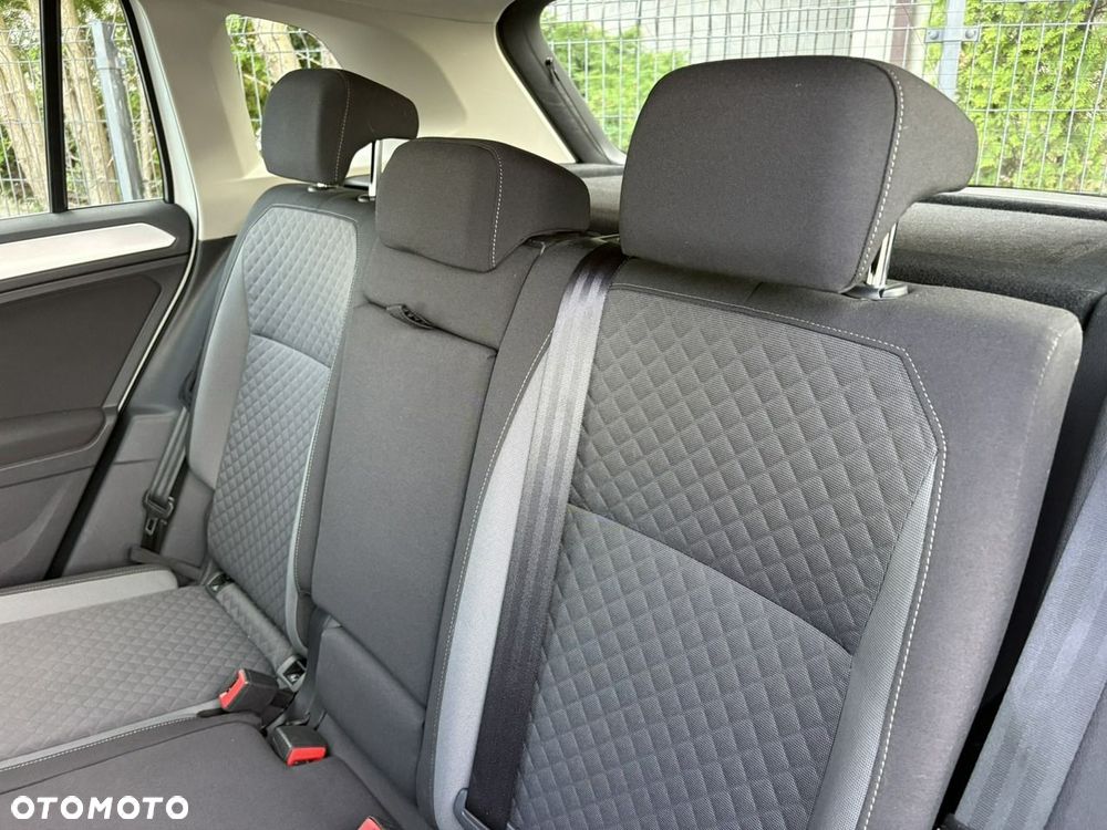 Volkswagen Tiguan 1.4 TSI BMT Comfortline - 24
