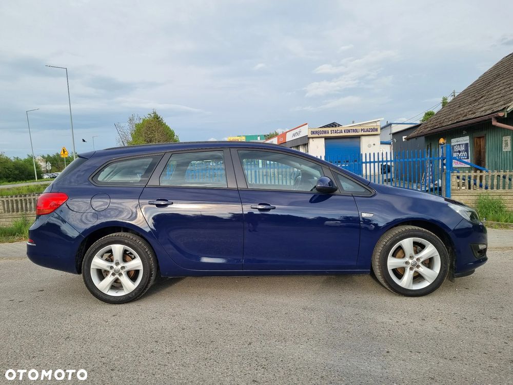 Opel Astra 1.6 ECOFLEX Start/Stop 150 Jahre - 12