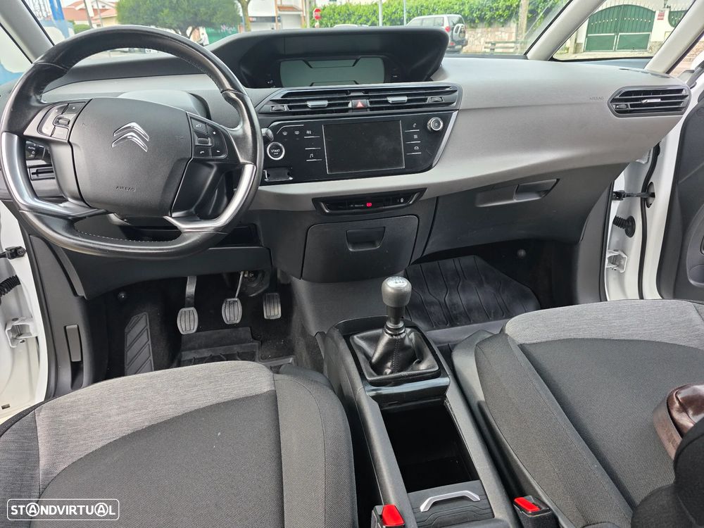 Citroën C4 Picasso 1.2 PureTech Live - 8