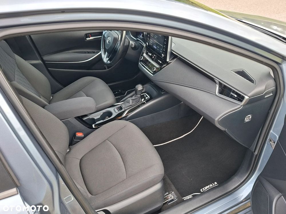 Toyota Corolla 1.8 Hybrid Comfort - 21
