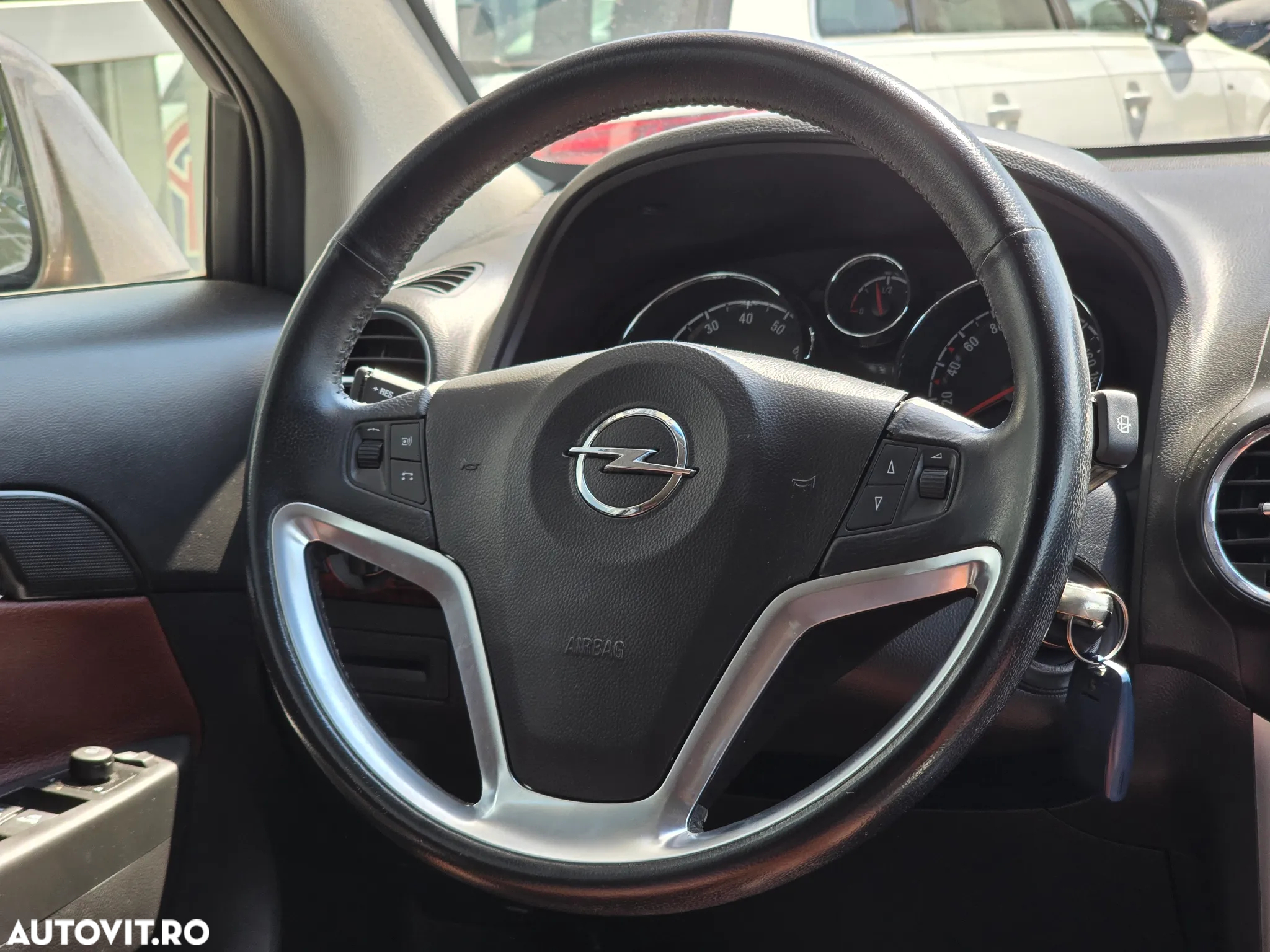 Opel Antara 2.4 ECOTEC AWD Cosmo - 18