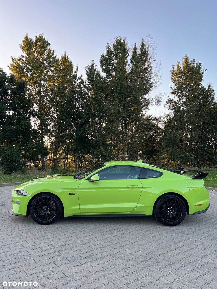 Ford Mustang 5.0 V8 GT - 14