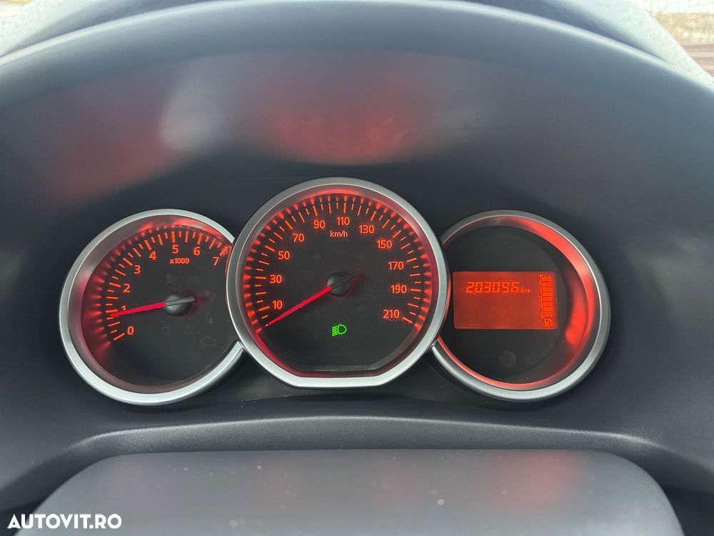 Dacia Logan dCi 90 Prestige - 14