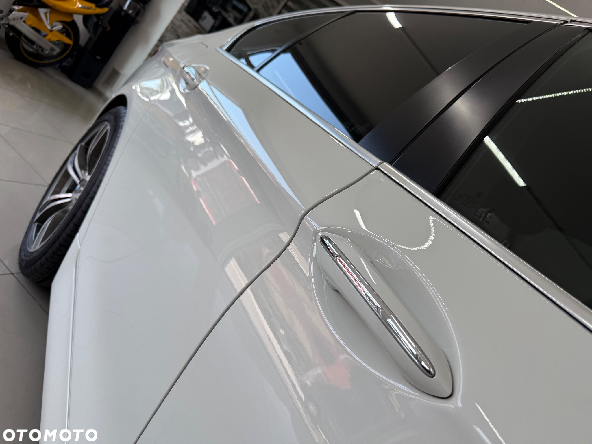 BMW Seria 5 520d - 12