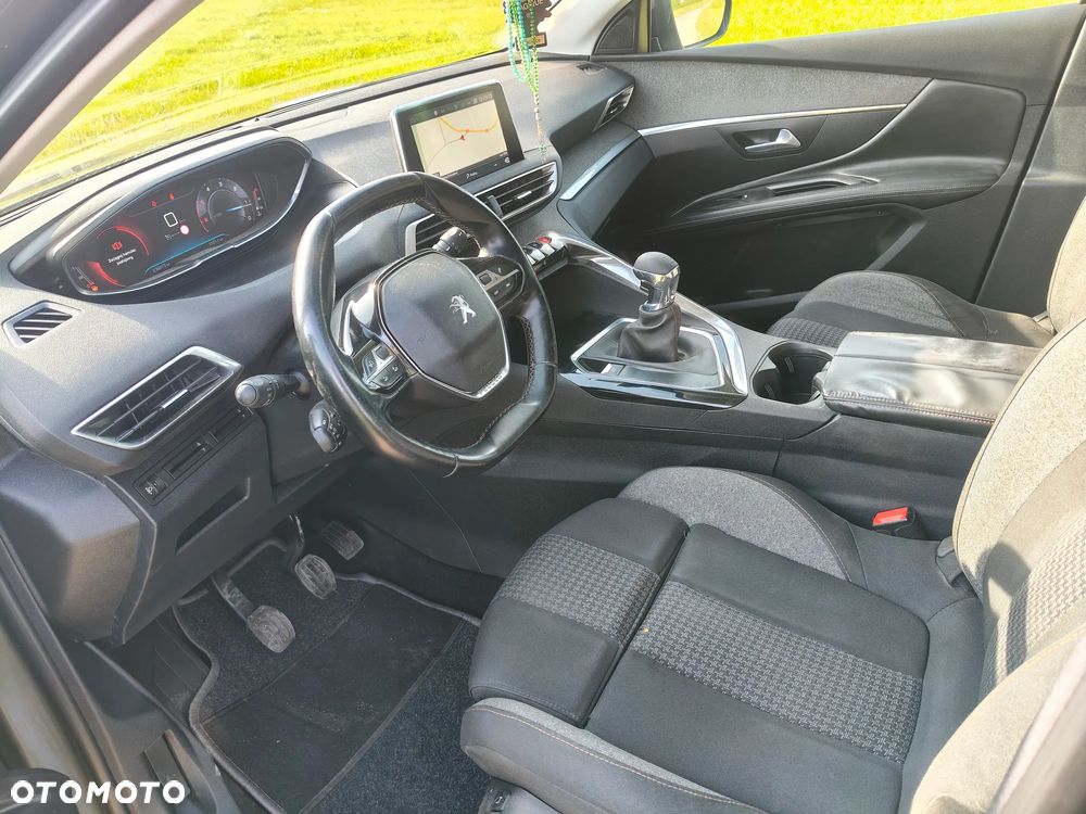 Peugeot 3008 2.0 BlueHDi Active - 11