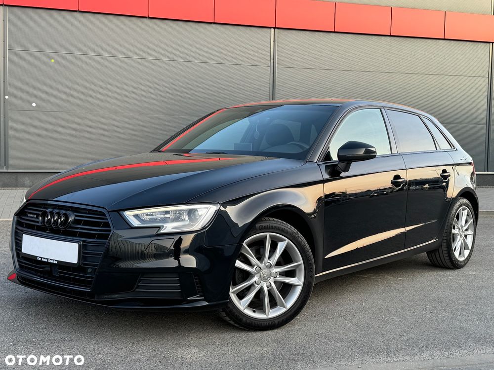 Audi A3 Sportback - 1