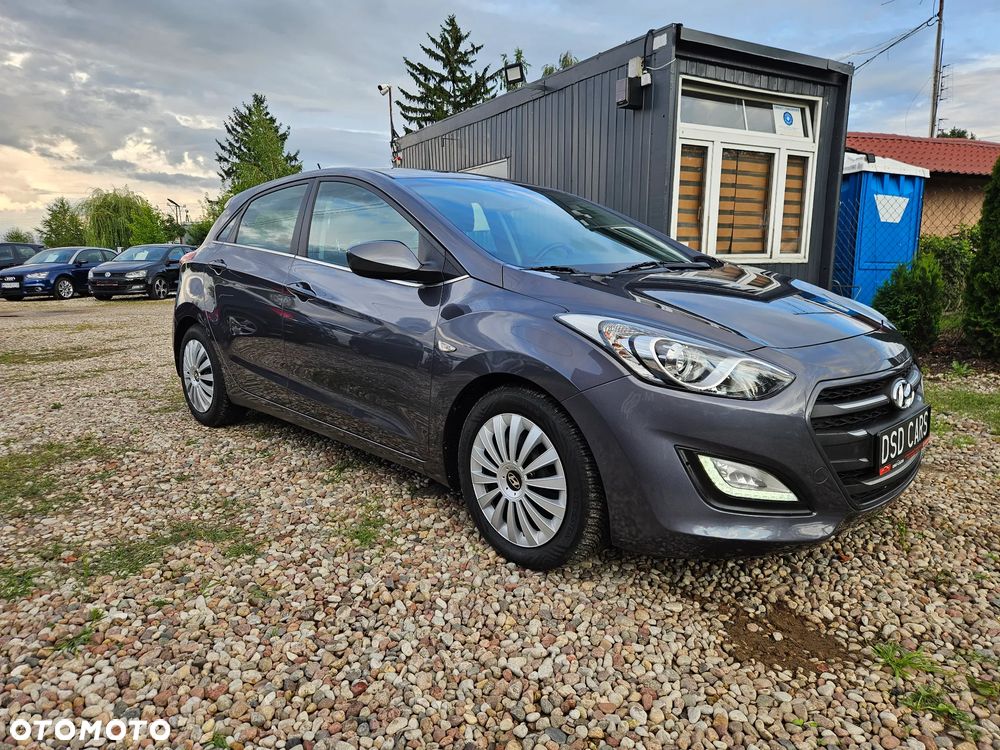 Hyundai i30 blue 1.6 CRDi Style - 7