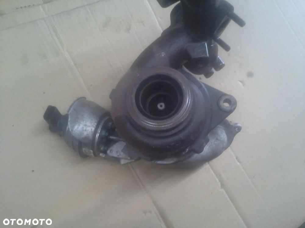 Audi Seat Skoda Volkswagen 1.6 TDi CAY turbosprężarka Garrett GTC1244VZ  03L253016T - 15
