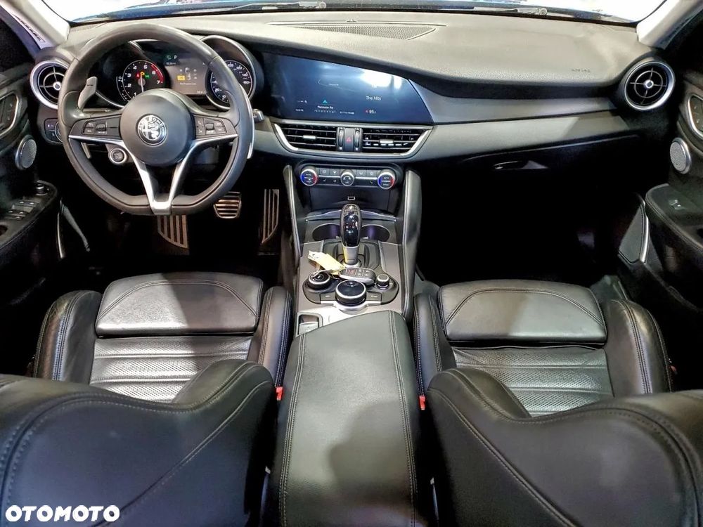 Alfa Romeo Giulia 2.0 Turbo Veloce TI Q4 - 7