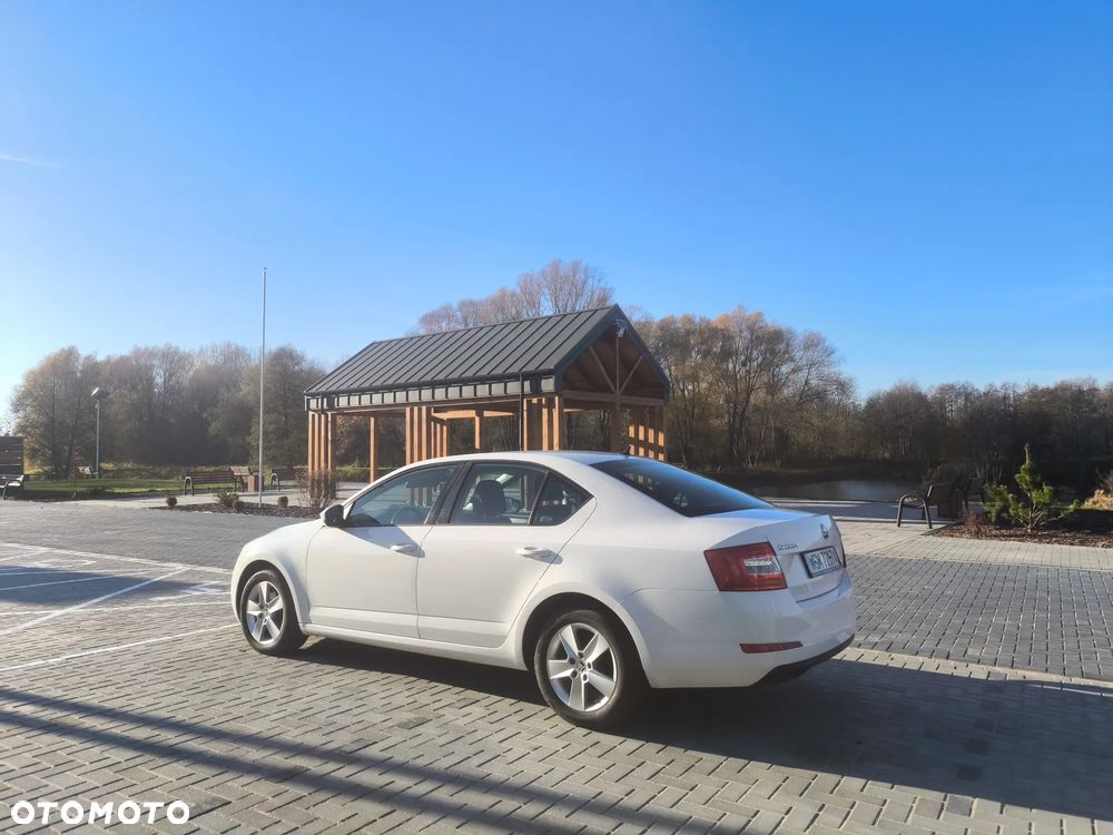 Skoda Octavia 1.6 TDI Edition - 22