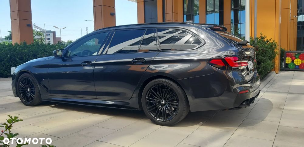 BMW Seria 5 540i xDrive GPF M Sport sport - 3