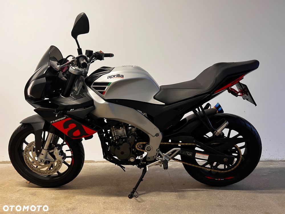 Aprilia Tuono - 2