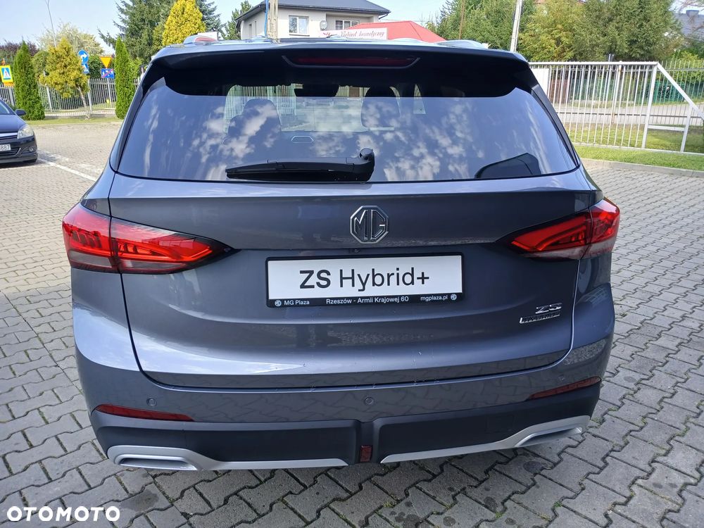 MG ZS Hybrid+ - 4