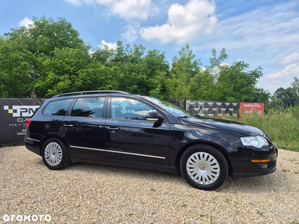 Volkswagen Passat - 14