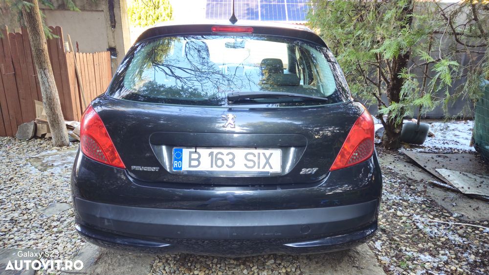 Peugeot 207 - 9