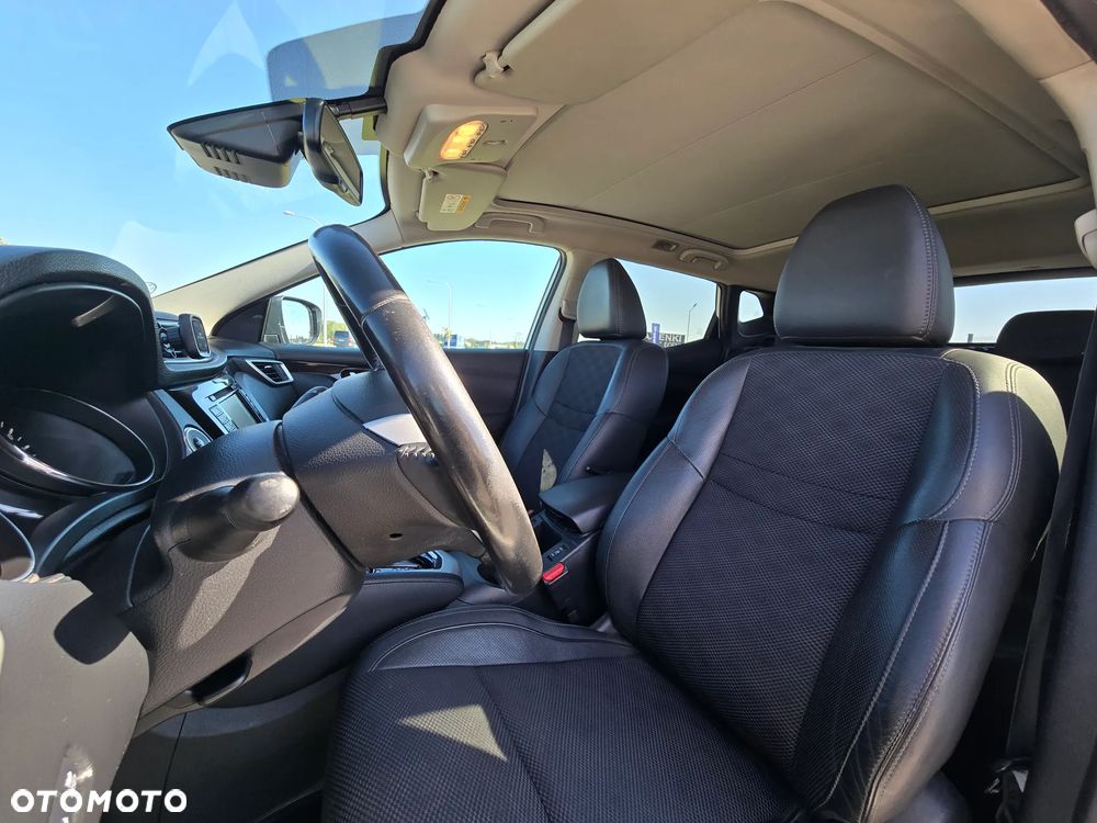 Nissan Qashqai 1.6 DCi N-Connecta Xtronic EU6 - 39