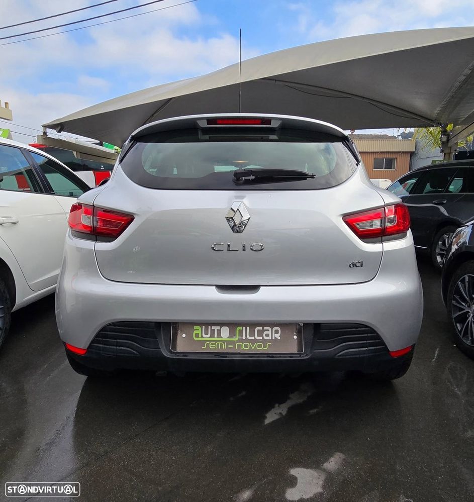 Renault Clio 1.5 dCi Fairway - 14