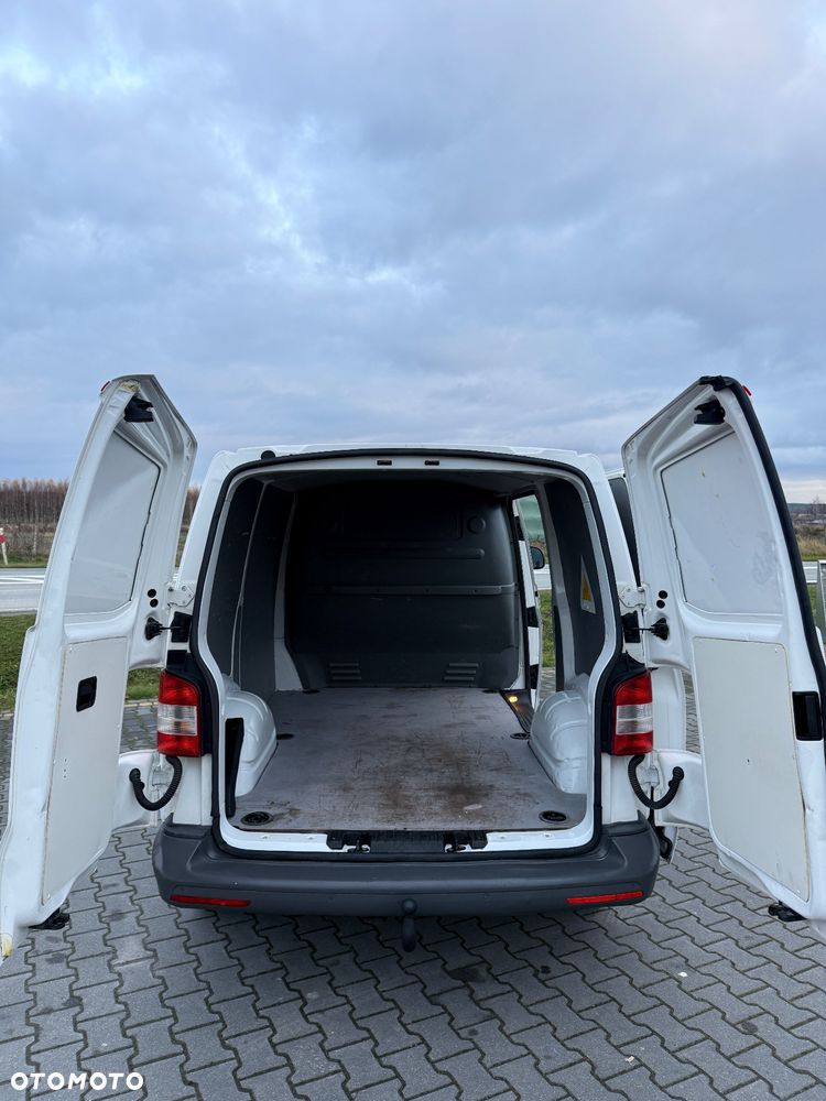 Volkswagen Transporter - 16