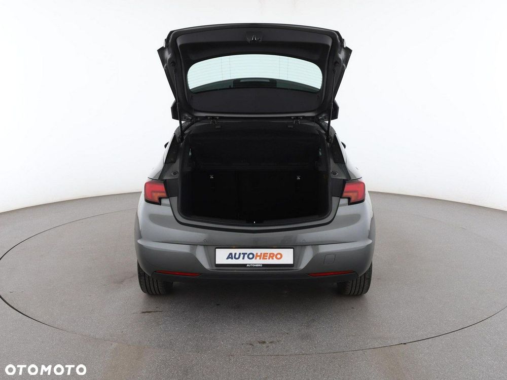 Opel Astra 1.4 Turbo Business - 20