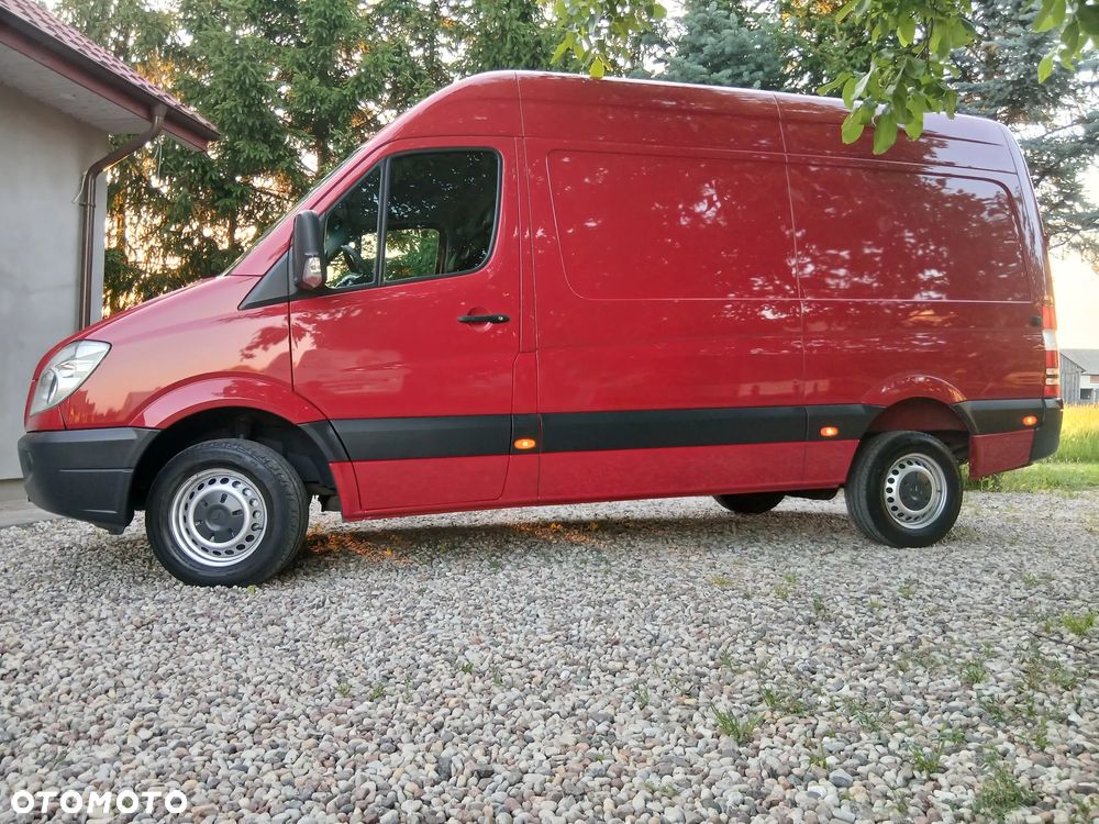 Mercedes-Benz Sprinter - 15