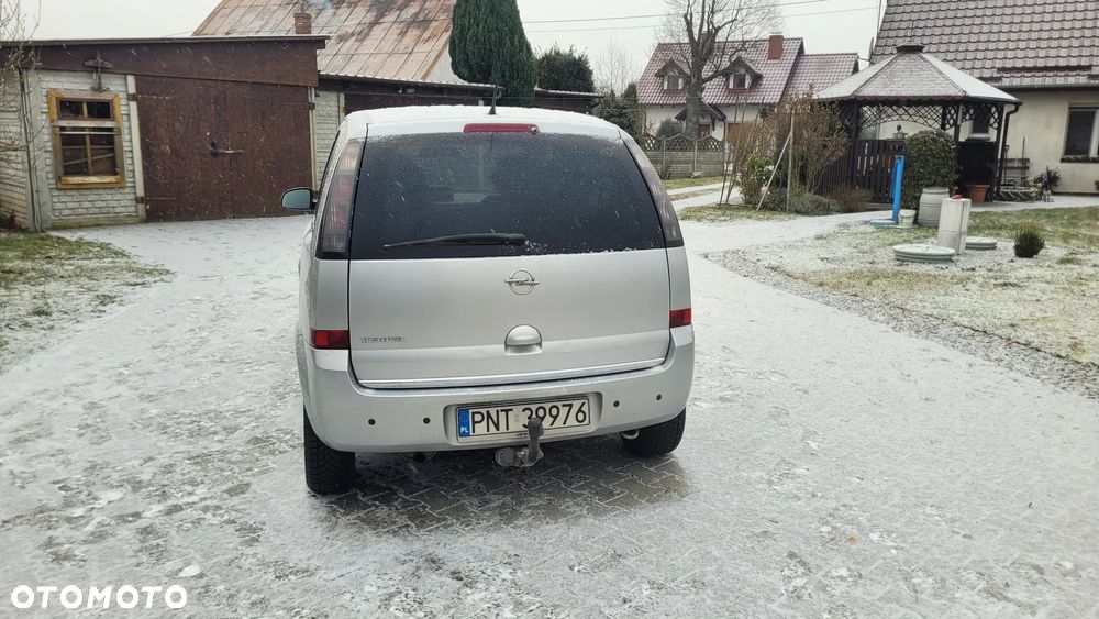 Opel Meriva 1.6 16V Cosmo - 3