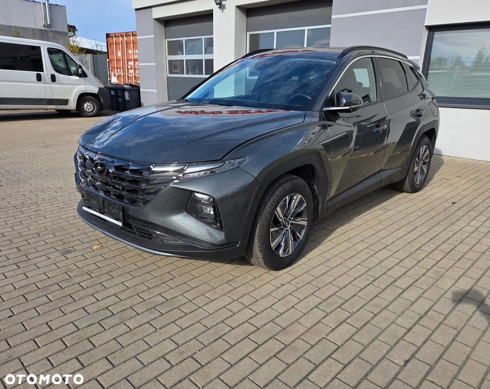 Hyundai Tucson - 1