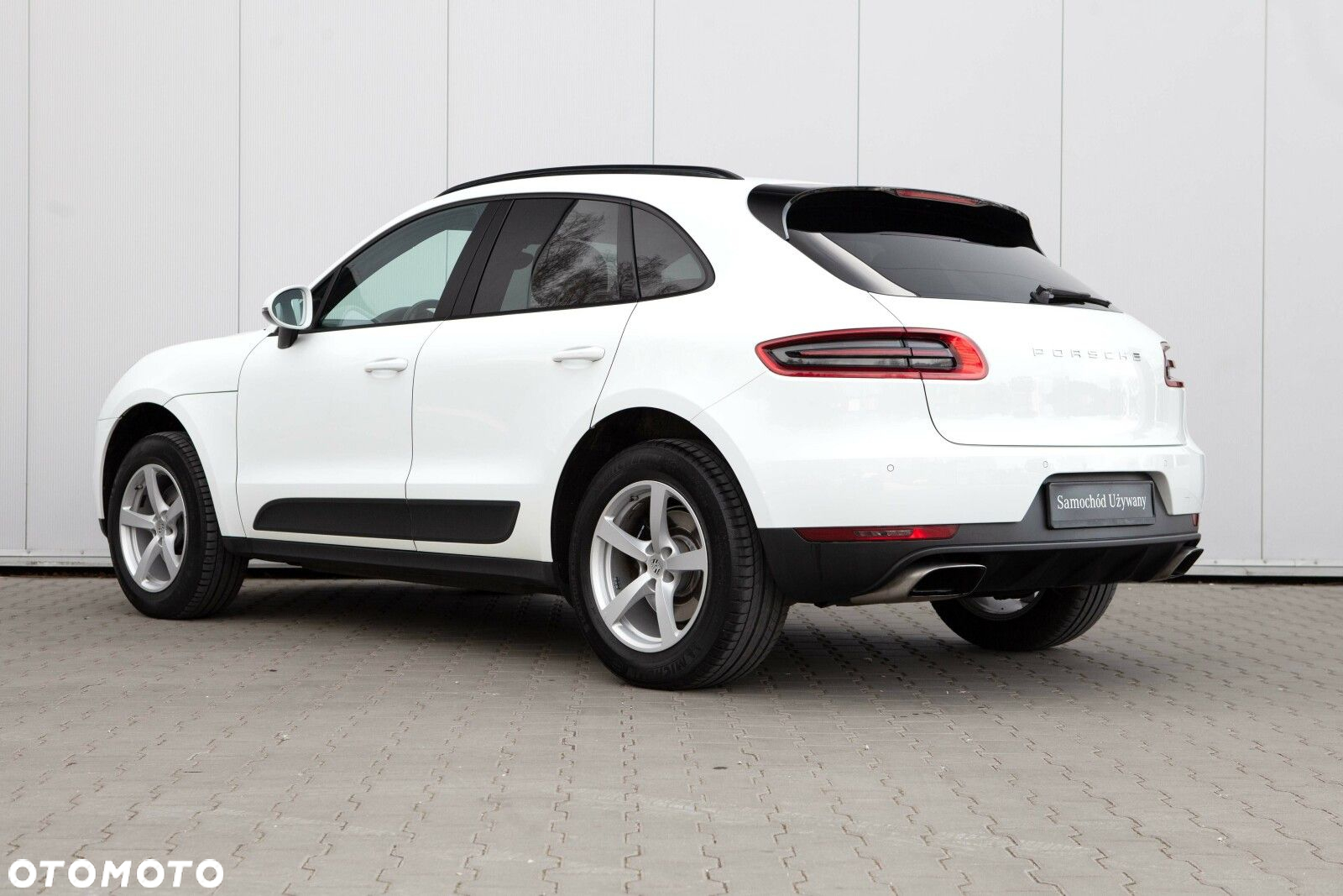 Porsche Macan Standard - 4