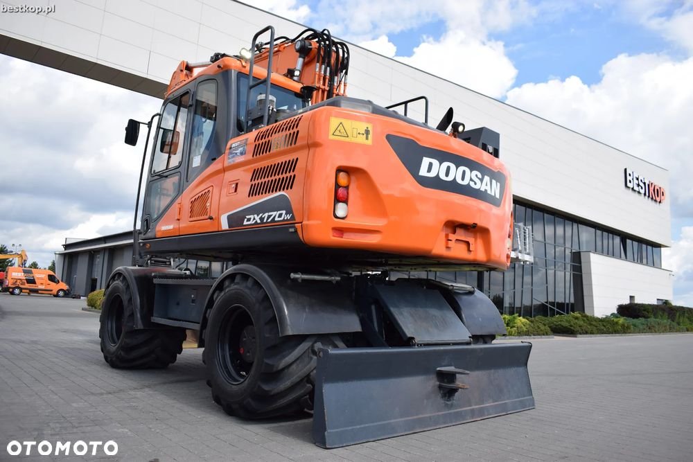 Doosan DX170W-5 - 9