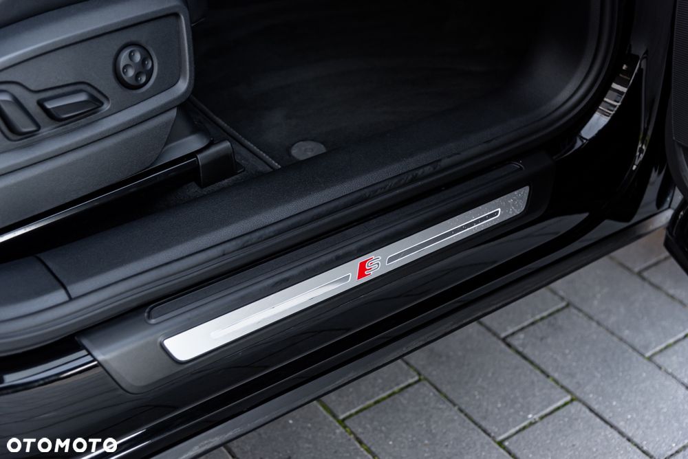Audi Q5 50 TFSIe quattro S tronic S line - 24