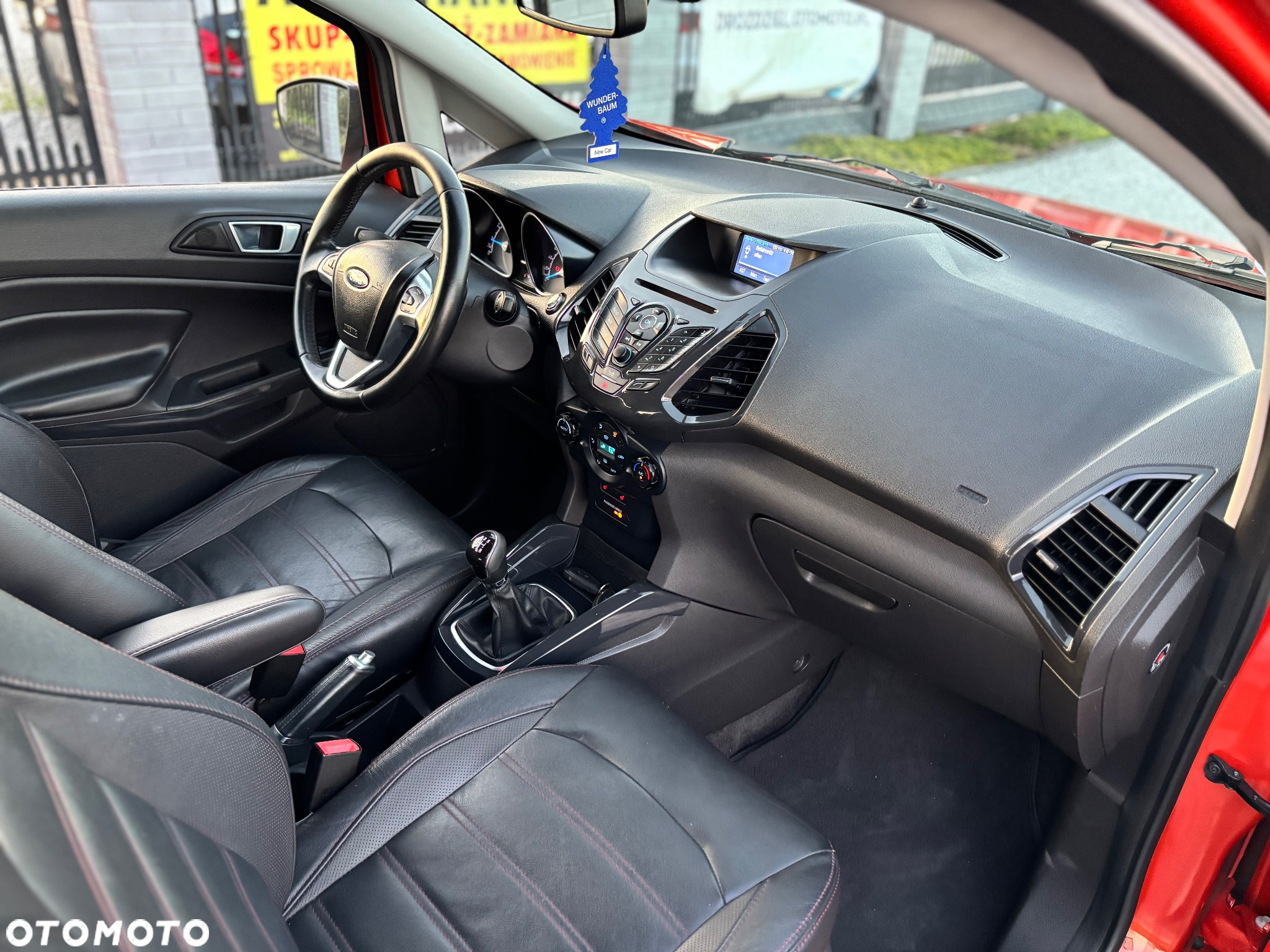 Ford EcoSport - 11