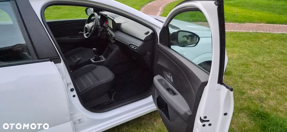 Dacia Sandero - 13
