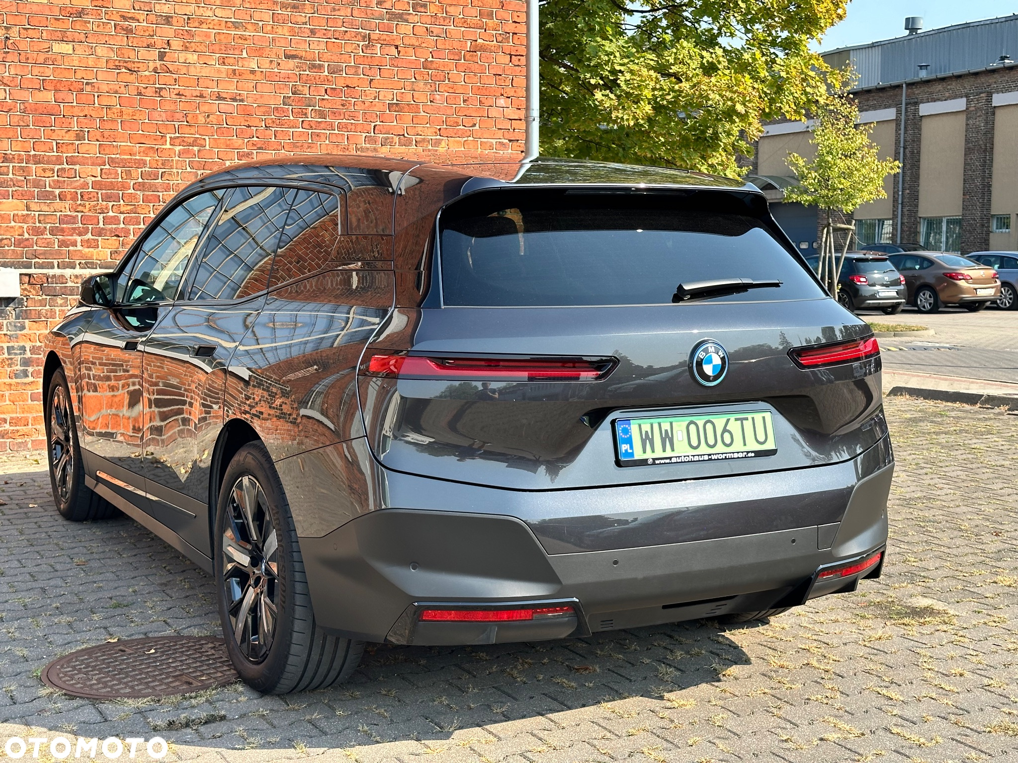 BMW iX xDrive50 - 6
