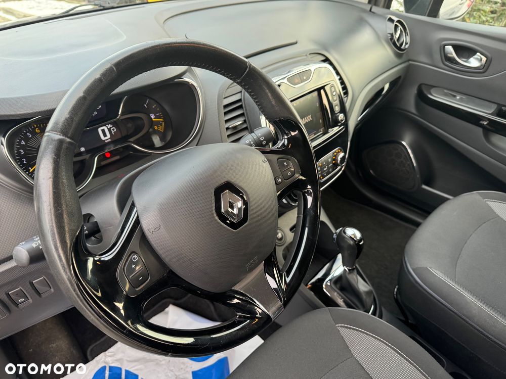 Renault Captur 1.2 Energy TCe Initiale Paris EDC - 24
